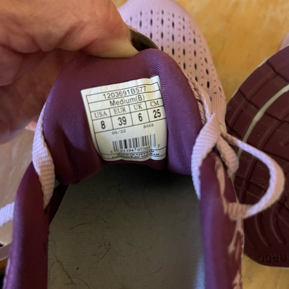 Women’s Brooks Glycerin 20 size 8 medium - Picture 7 of 10